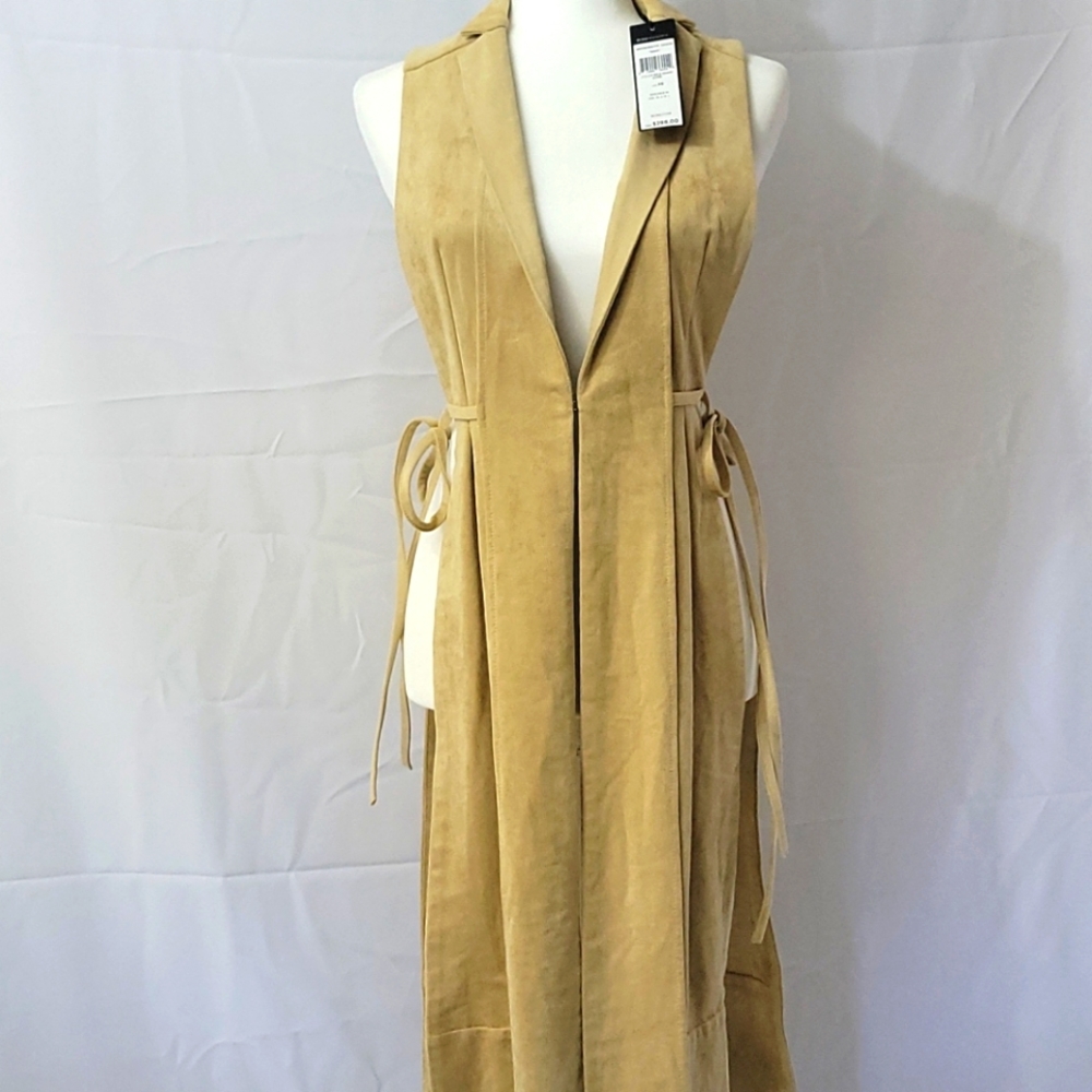NWT BCBGMAXAZRIA
Gaia Faux-Suede Long Vest